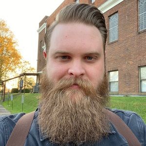 Meet your Posher, Zach